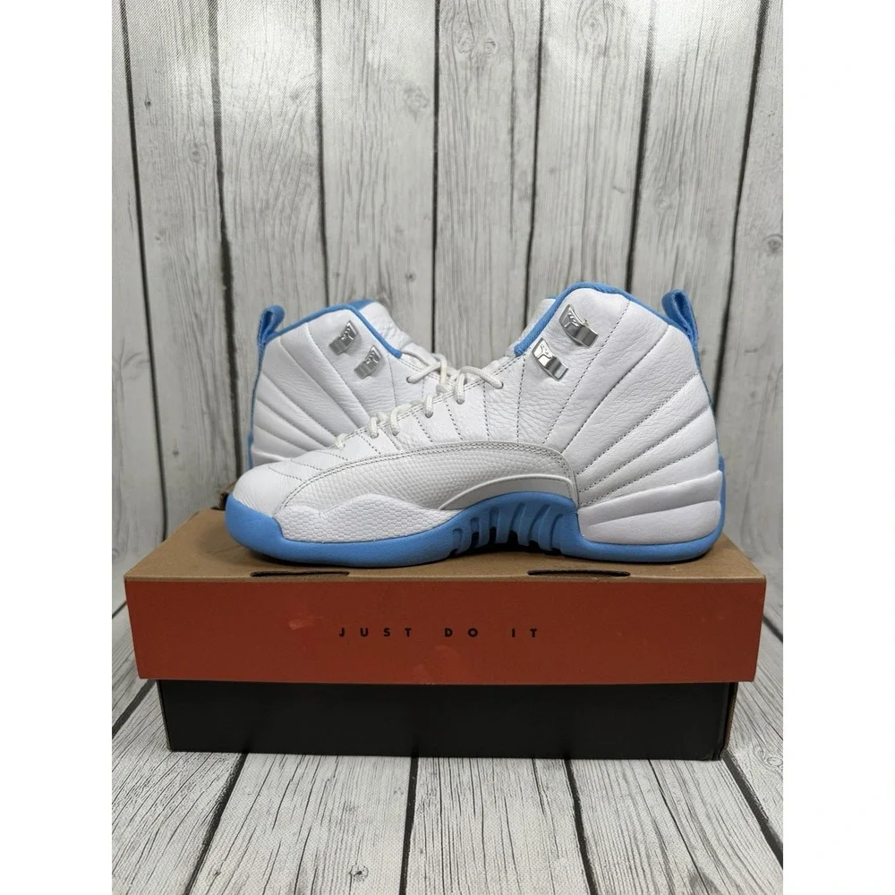 Air Jordan 12 Retro GS Melo White University Blue 153265-112 Size 7Y Excellent